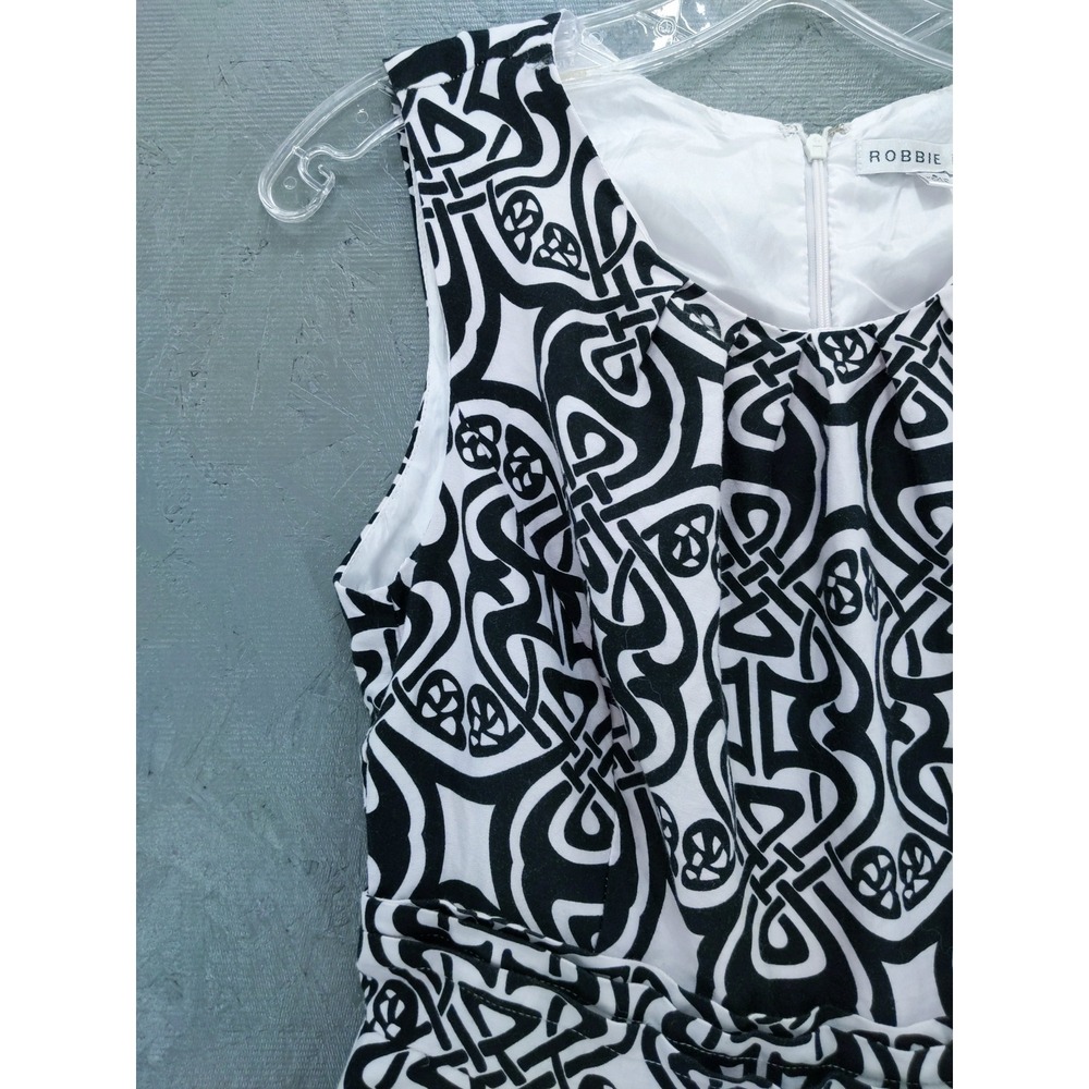 Robbie Bee Fit & Flare Dress Black White Print Lined Pockets Size 4 - Picture 2 of 10